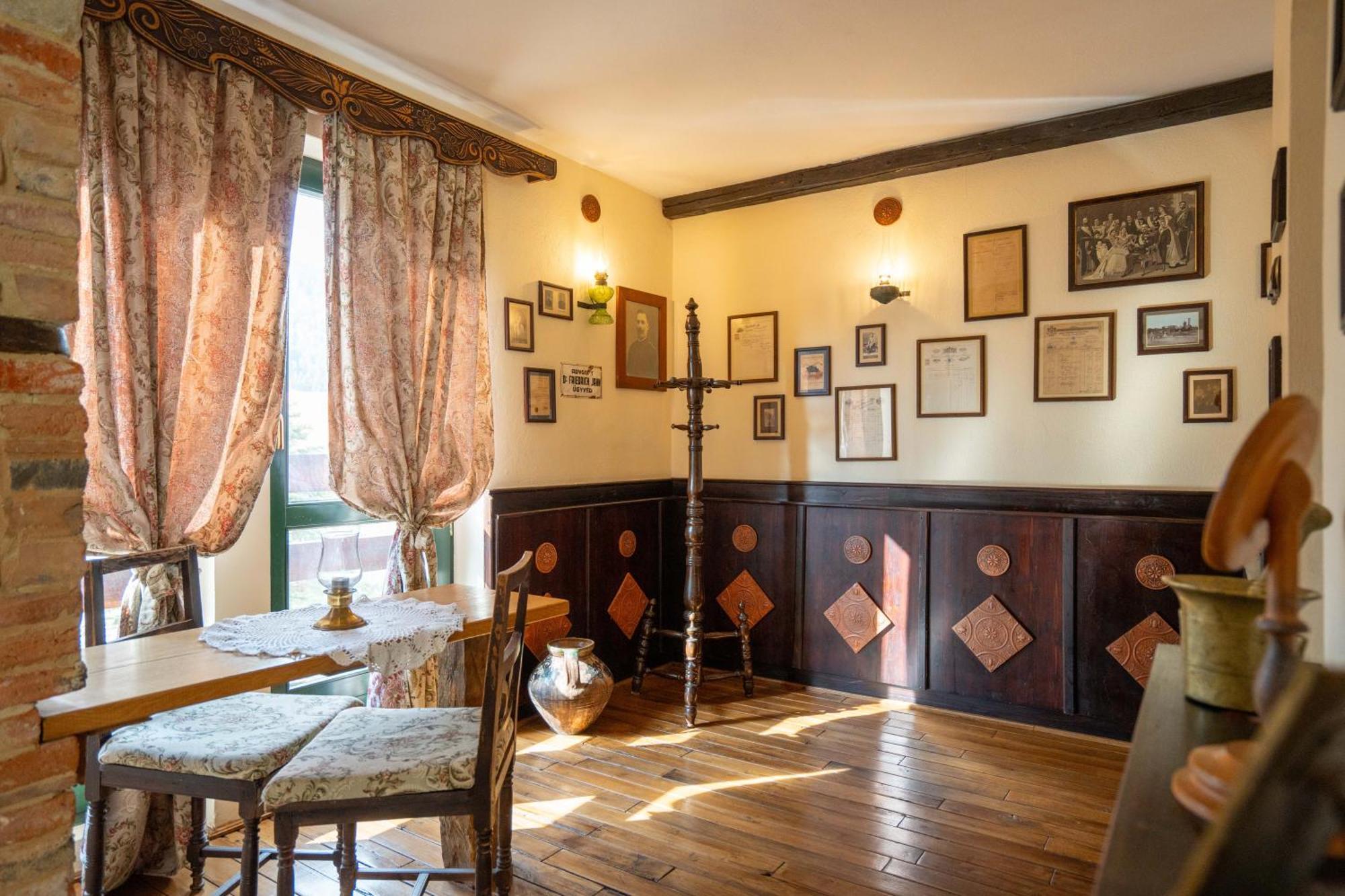 Fortuna Eco - Boutique Hotel Беїле-Тушнад Екстер'єр фото